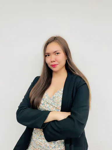SARAH J. — Mid-Level Business Process and ISO Management Officer from Philippines