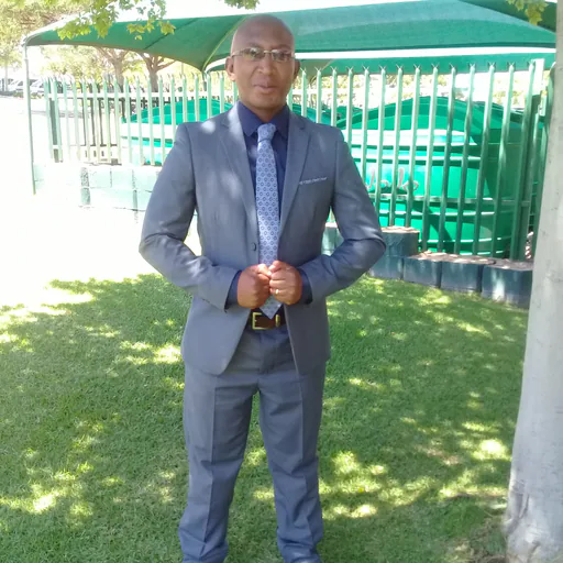 Robie M. profile photo
