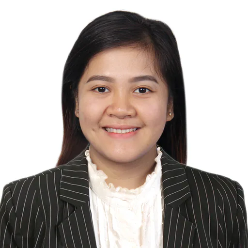 Roselle N. — Senior Auditor from Philippines