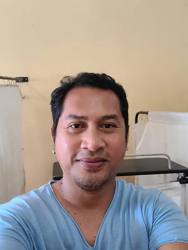 Odesius H. — Mid-Level CNC Machine Operator from Philippines