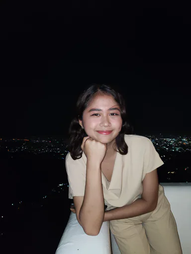 Yvonne S. profile photo