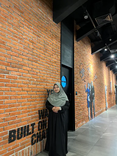 Aztini M. profile photo