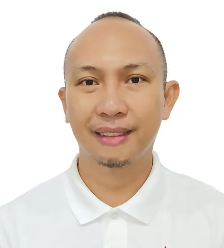 Ronnie J. — Senior Automotive Sales Executive from Philippines