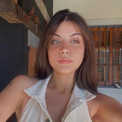 MARTINA R. profile photo