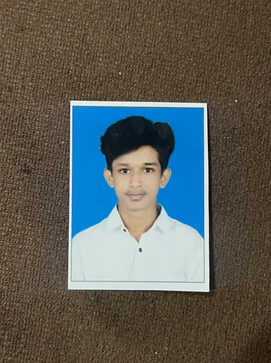 Photo of Kundhan P.