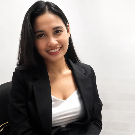 Rowena M. profile photo
