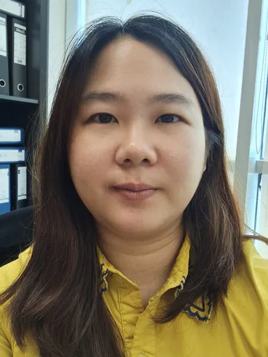 meriana — Mid-Level Finance and Accounting Supervisor from Indonesia