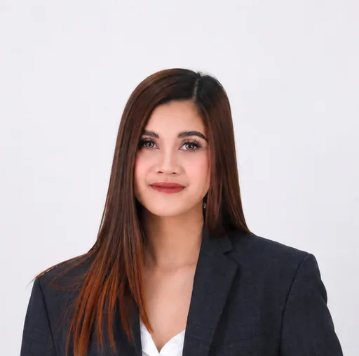 Joy S. — Mid-Level Virtual Assistant from United States