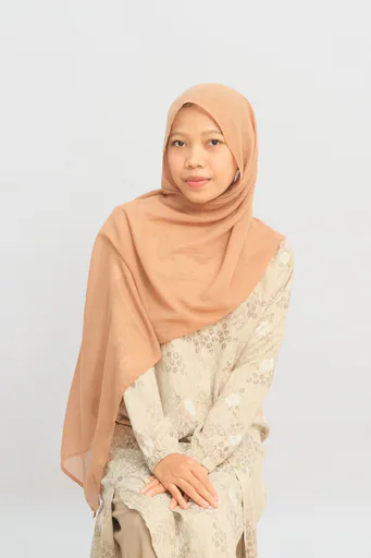Aisyah D. — Junior Data Analyst | Interactive Dashboard Specialist | Machine Learning. from Indonesia