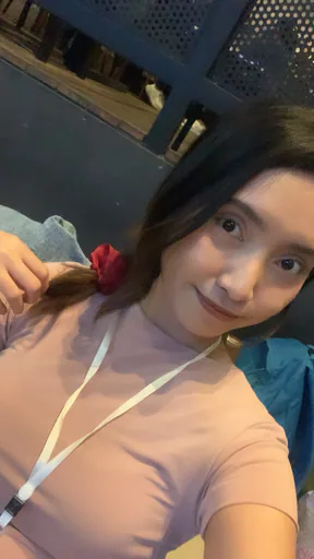 Celia M. profile photo