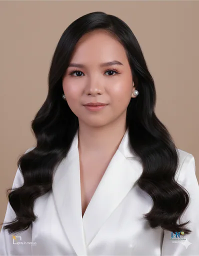 Rhoida M. — Junior Accounting Systems Consultant from Philippines