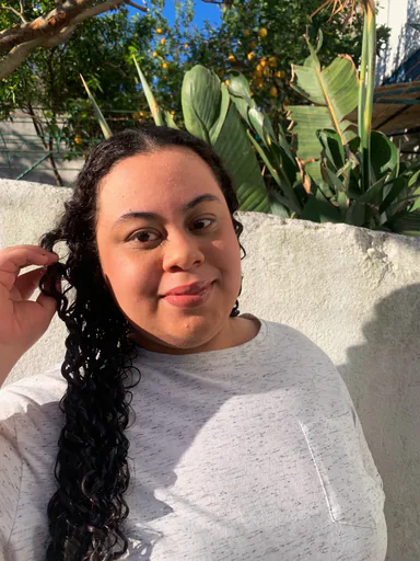 Lara R. profile photo