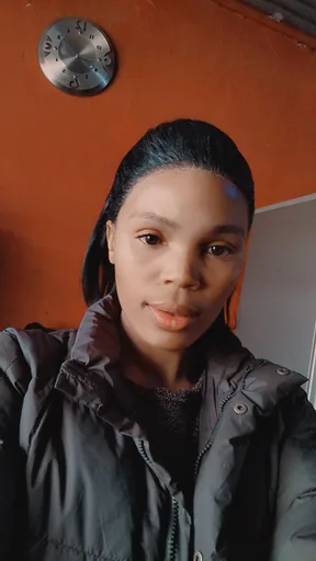 Lindiwe M. profile photo