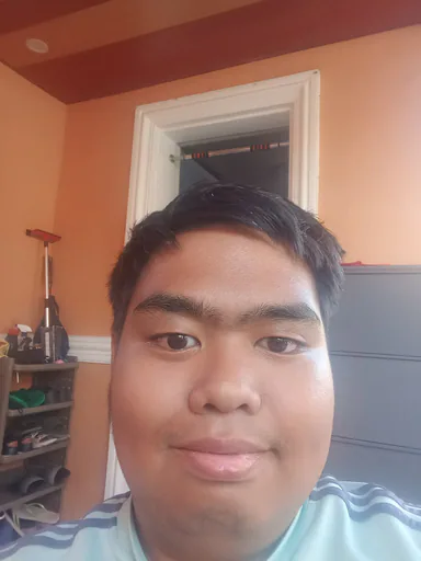 Denzel F. profile photo