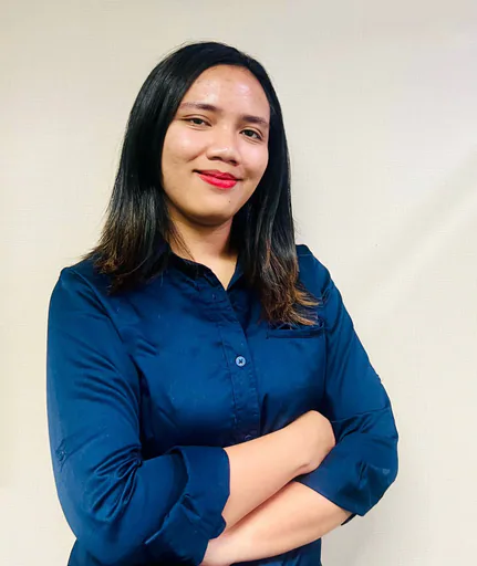 diah K. — Mid-Level Financial Controller from Indonesia