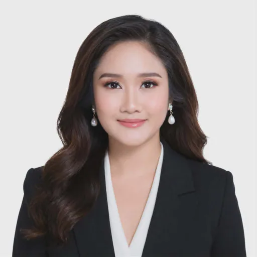 Hilary F. profile photo