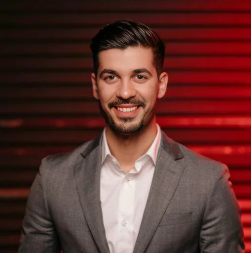 IGOR J. profile photo