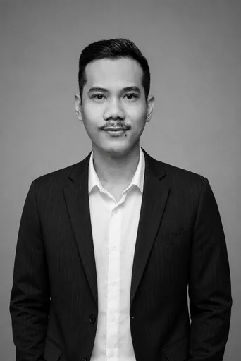 Fendi A. — Senior Visual Merchandising Manager from Indonesia