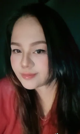 RENEEVEE F. profile photo