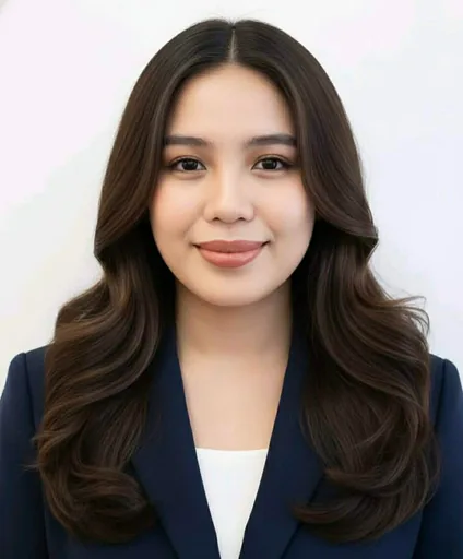 Lorebelle J. profile photo