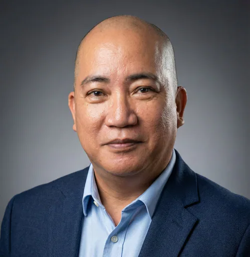 Allan A. — Mid-Level Information Management Specialist from Philippines