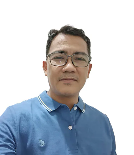 Nino R. — Senior Credit and Collection Manager from Philippines