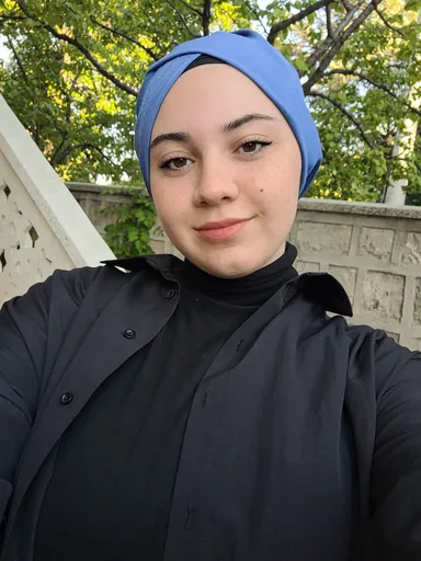 azra T. profile photo