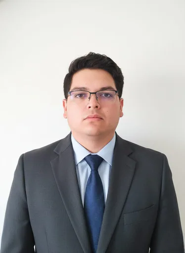 ariel-almada profile photo