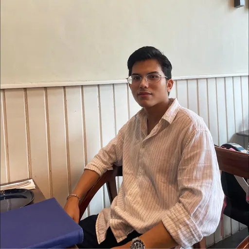 Moses L. — Mid-Level Account Manager from Philippines
