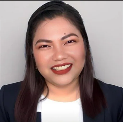 Glizel V. — Senior Customer Service Manager from Philippines