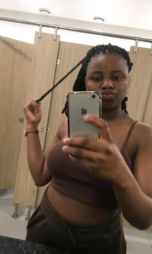 Esethu M. profile photo