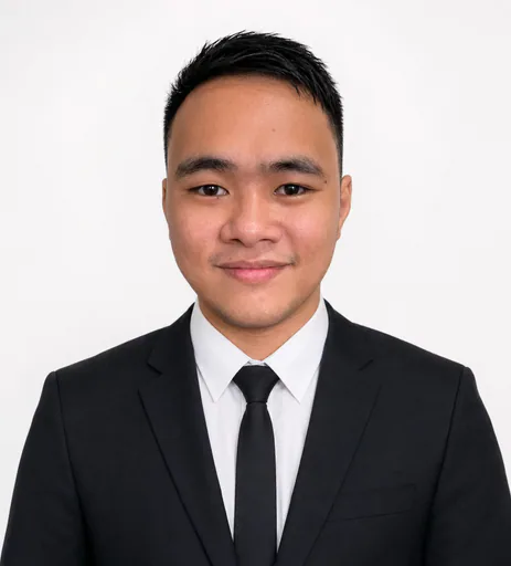 Mark J. — Senior Human Resources Director from Philippines