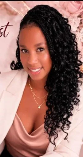 Danielah E. profile photo