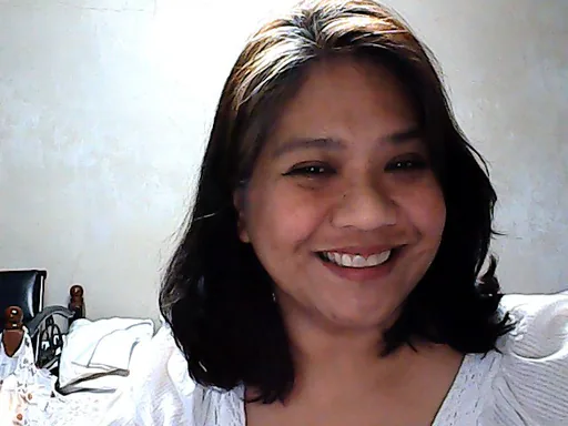 Ma E. — Junior Paralegal and Virtual Assistant from Philippines
