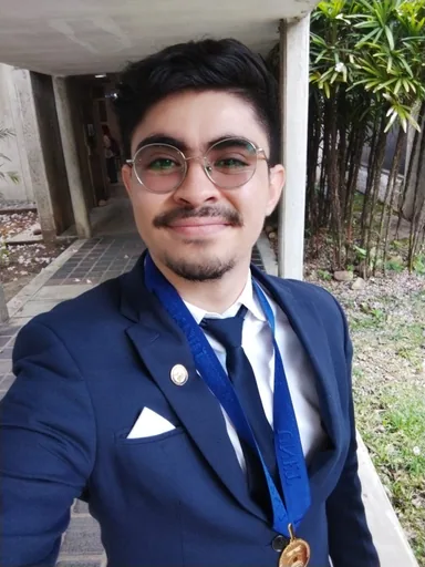 Carlos V. profile photo