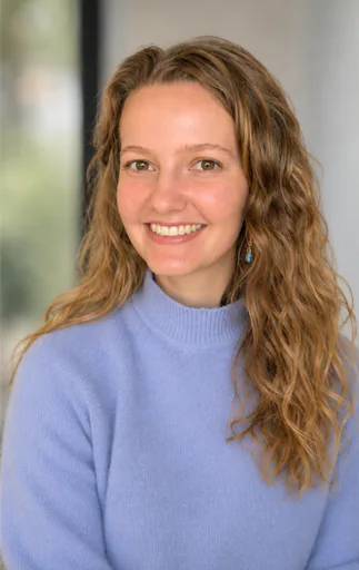 Naomi R. profile photo