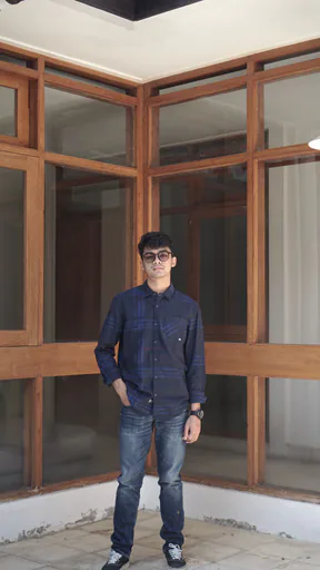 Wendri R. — Mid-Level E-Commerce Operations Manager from Indonesia