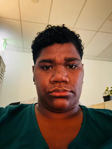 Adi V. profile photo