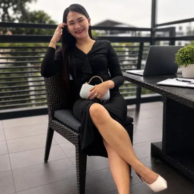 Rowena M. profile photo