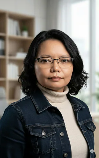 Lis D. — Mid-Level SEO Content Strategist from Indonesia