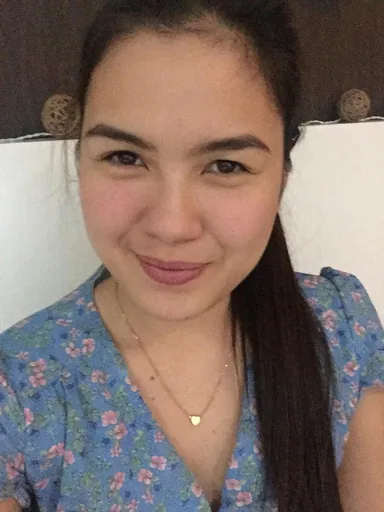 Vanessa M. — Mid-Level Human Resources Consultant from Philippines