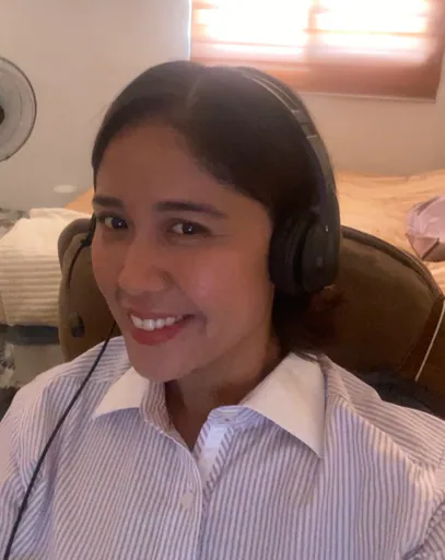 Rozeine G. — Senior FMCG Sales Leader from Philippines