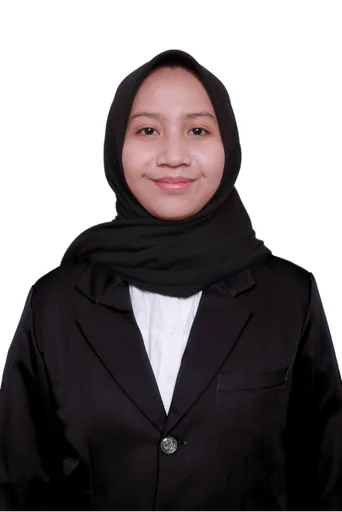 Elan A. — Mid-Level E-Commerce Executive from Indonesia