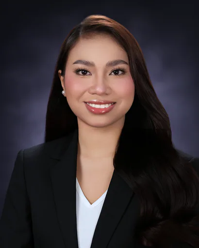 Famila M. profile photo