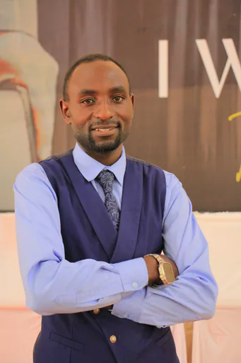 EMMANUEL R. profile photo