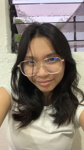 Yla V. profile photo
