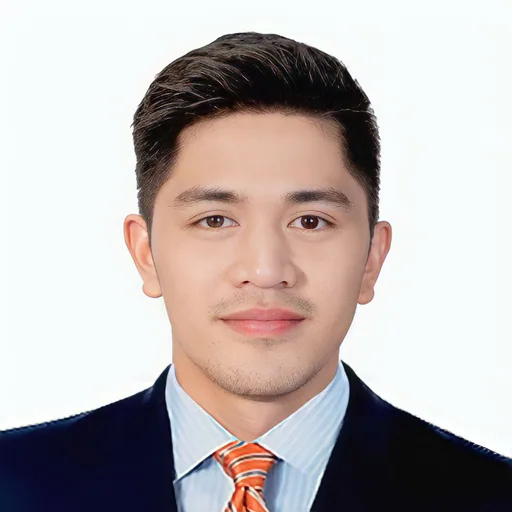 Leedon J. — Junior ICT Teacher from Philippines