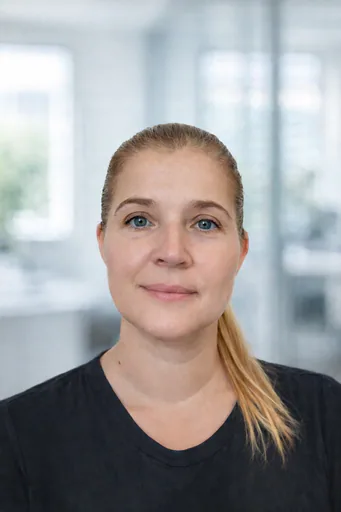 Claudia L. profile photo