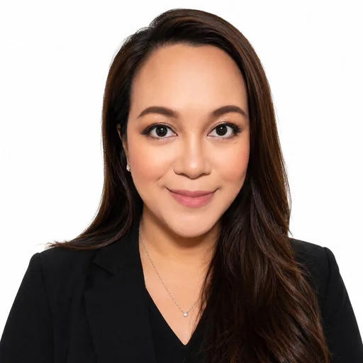 Joanna M. — Mid-Level Social Media Manager from Philippines