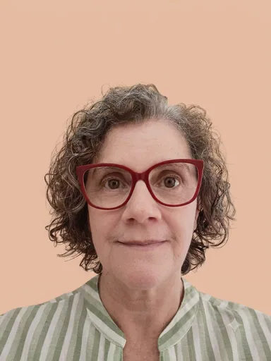 Roxana E. profile photo
